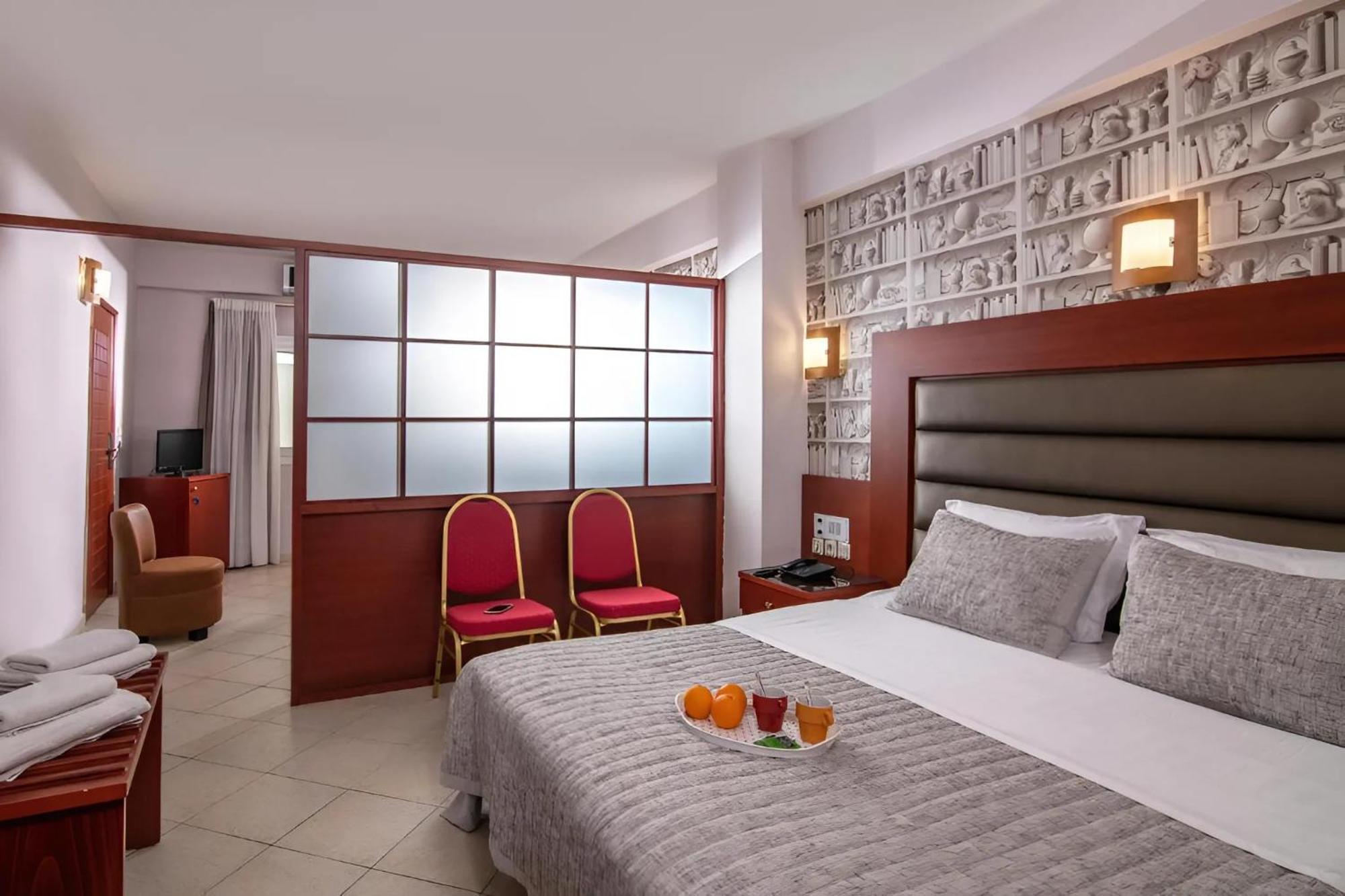 City Life Hotel Heraklion  Exterior photo