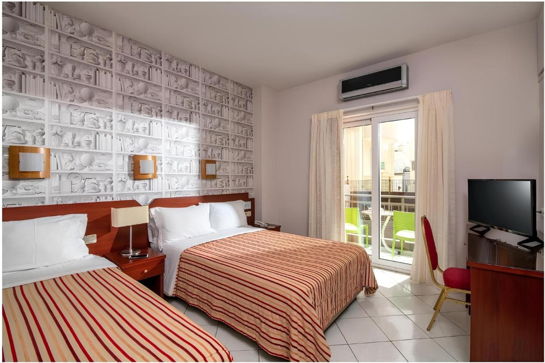 City Life Hotel Heraklion  Exterior photo